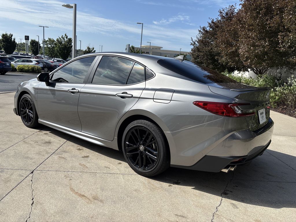 2026 Toyota CAMRY SE photo 7