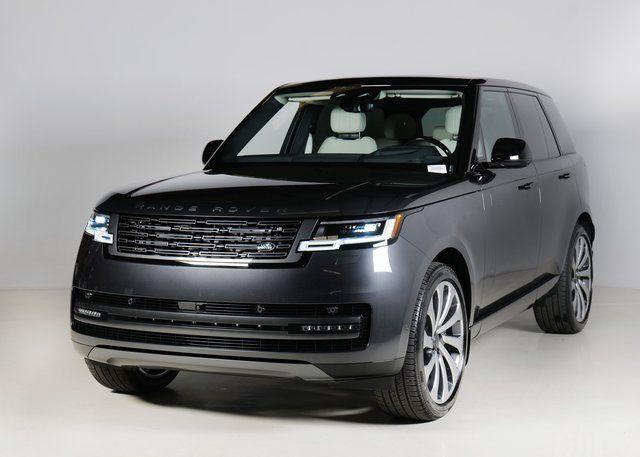 New 2026 Land Rover Range Rover P530 SE