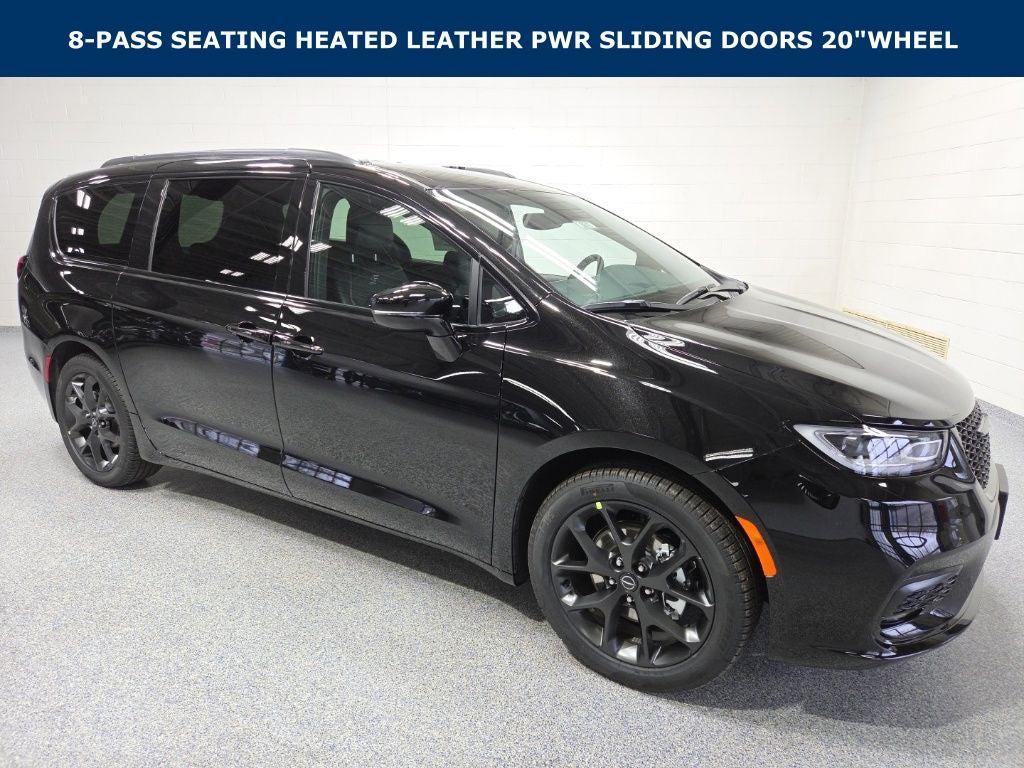 New 2026 Chrysler Pacifica L