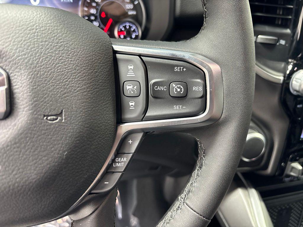 2026 RAM 1500 BIG HORN/LONE STAR — миниатюра 14