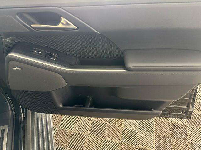 صورة مصغرة 23 لـ 2024 Lexus GX 550 OVERTRAIL+