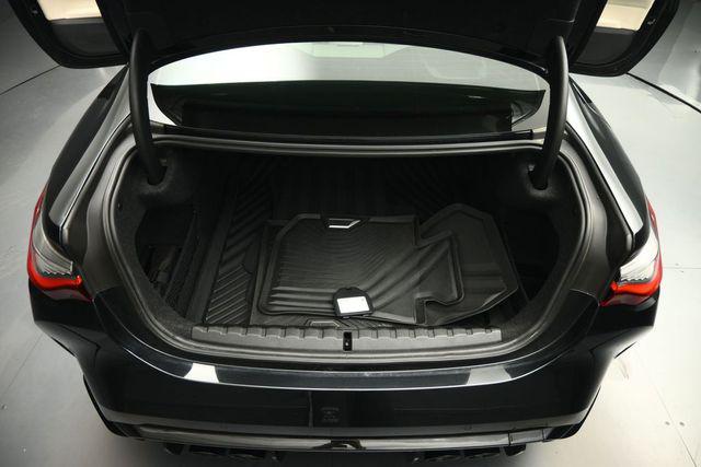 صورة مصغرة 51 لـ 2022 BMW M4 BASE