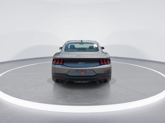 صورة 7 لـ 2026 FORD MUSTANG GT