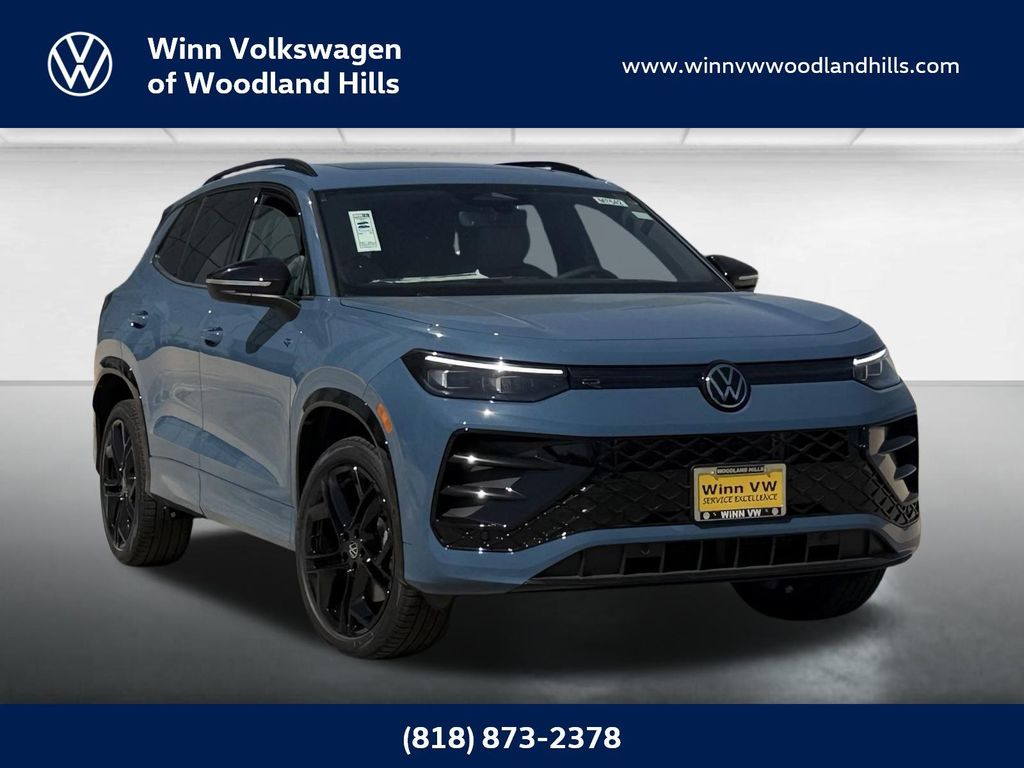 New 2026 Volkswagen Tiguan 2.0T SE R-Line Black 4MOTION