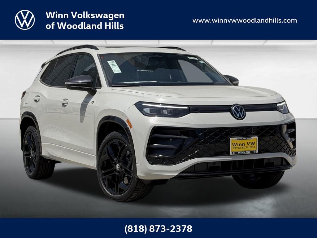New 2026 Volkswagen Tiguan 2.0T SE R-Line Black 4MOTION