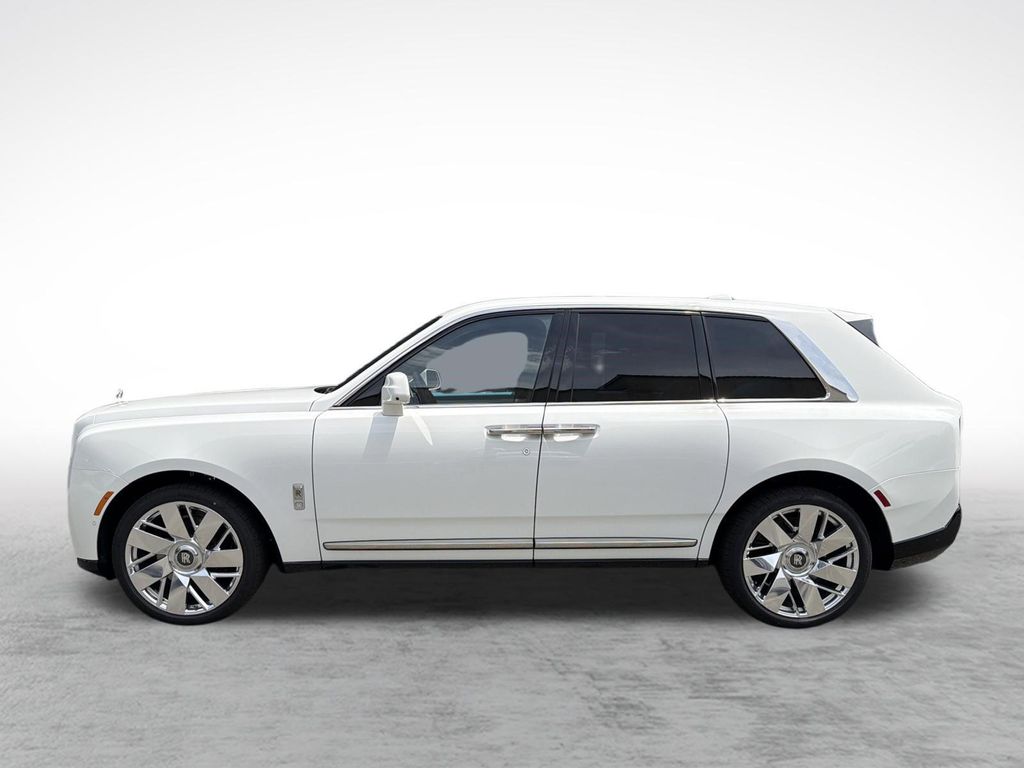 صورة 5 لـ 2027 ROLLS-ROYCE CULLINAN SPORT UTILITY