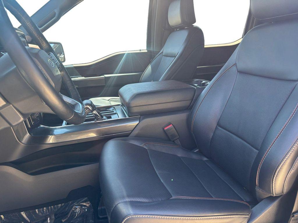 FORD F-150 LARIAT - 9