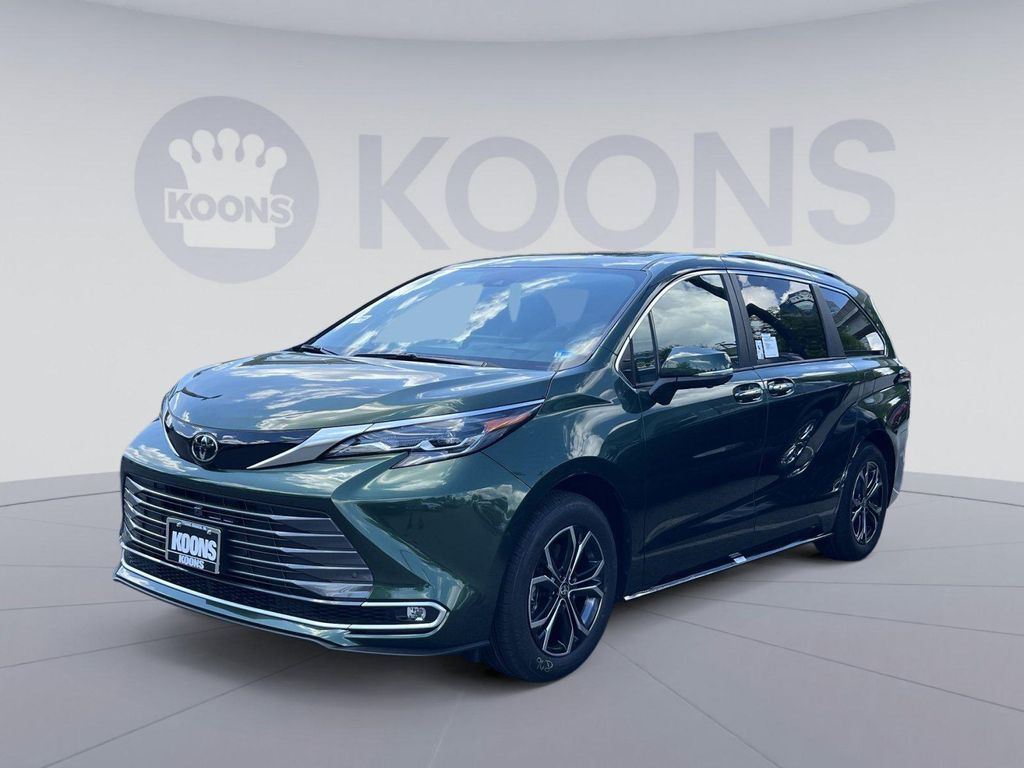 New 2026 Toyota Sienna Platinum