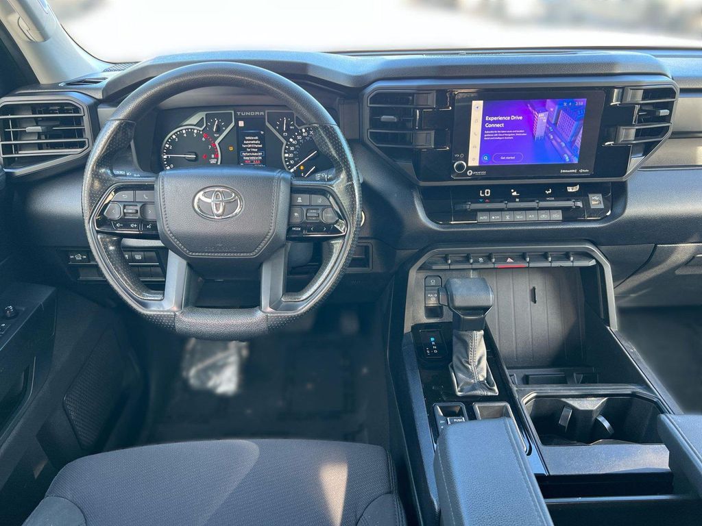 صورة مصغرة 20 لـ 2023 Toyota TUNDRA SR