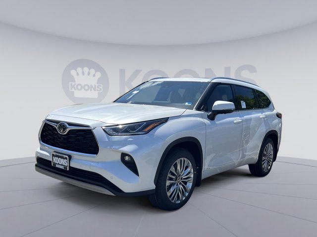 New 2026 Toyota Highlander Hybrid Platinum