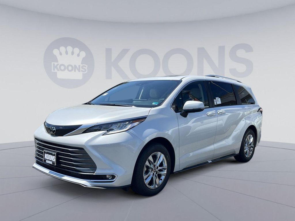 New 2026 Toyota Sienna Limited