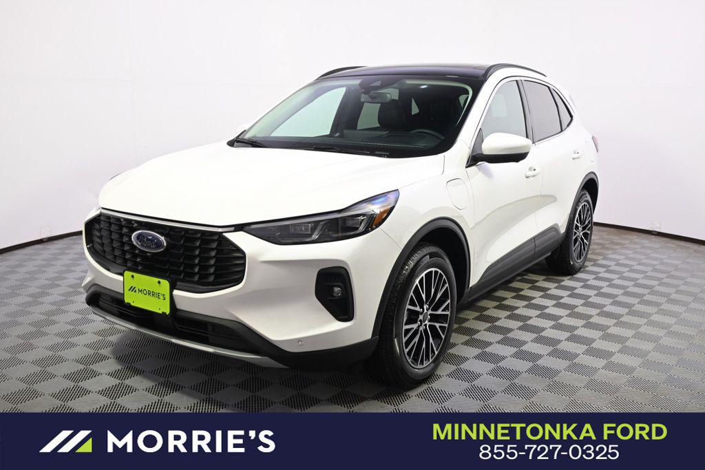 New 2025 Ford Escape PHEV SE