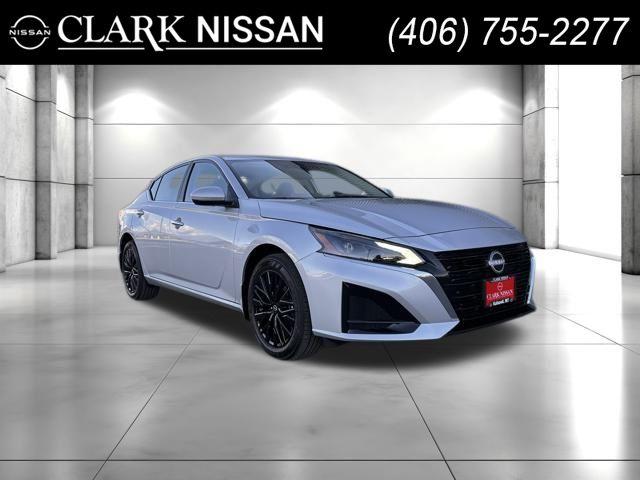 New 2025 Nissan Altima SV