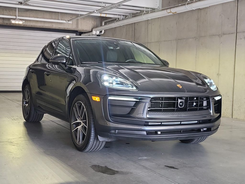 صورة 10 لـ 2026 Porsche MACAN