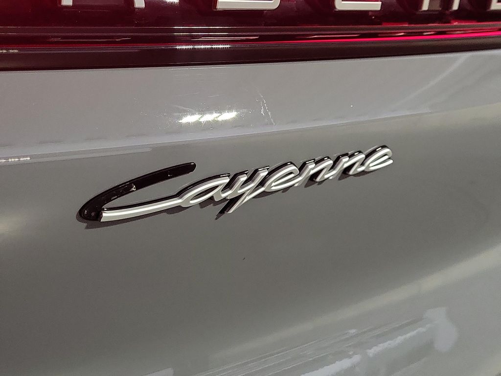 2026 Porsche CAYENNE CAYENNE E-HYBRID — миниатюра 15