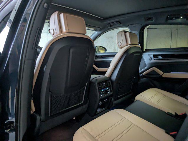 صورة مصغرة 27 لـ 2026 Porsche CAYENNE CAYENNE E-HYBRID