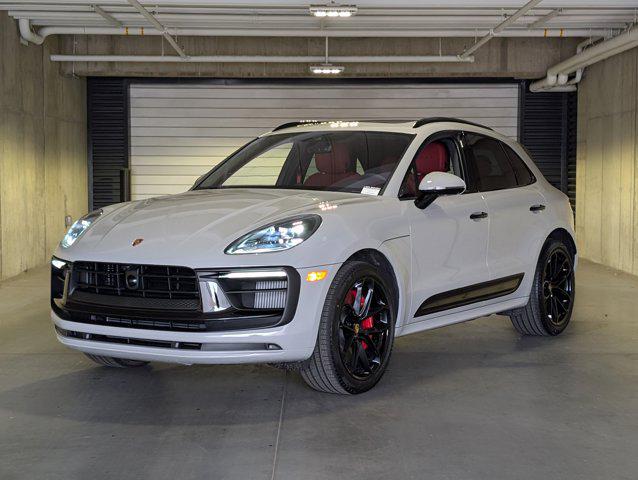 New 2026 Porsche Macan Macan GTS