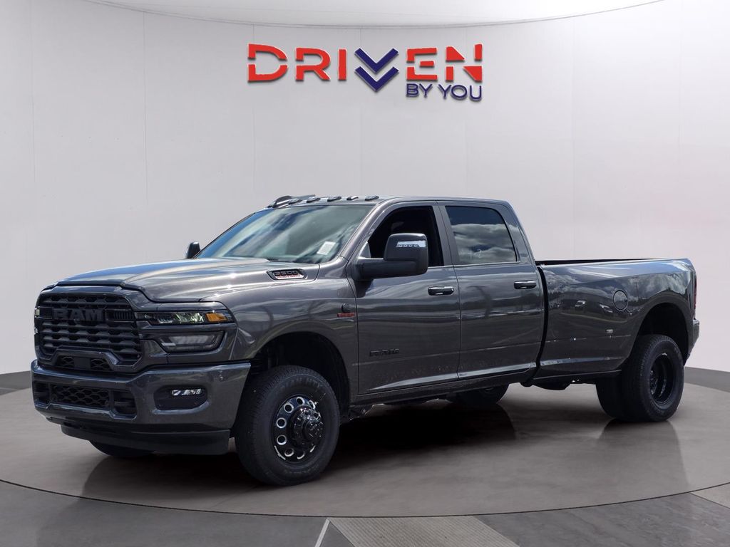 New 2026 RAM 3500 Big Horn Crew Cab 4x4 8' Box