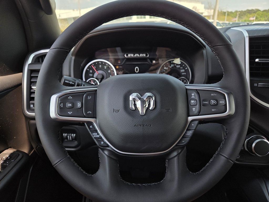 2026 RAM 1500 BIG HORN/LONE STAR — миниатюра 26
