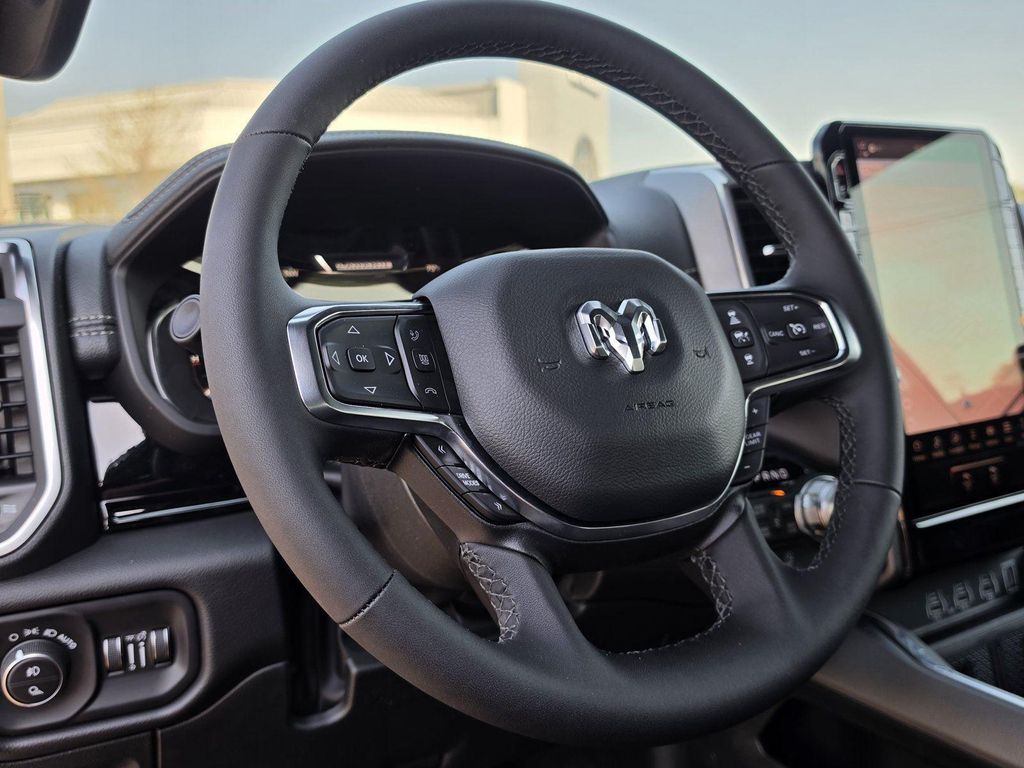 2026 RAM 1500 LARAMIE — миниатюра 20