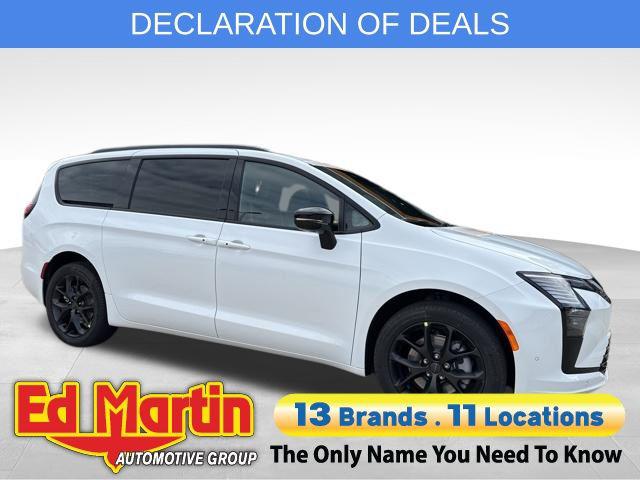 New 2027 Chrysler Pacifica Limited