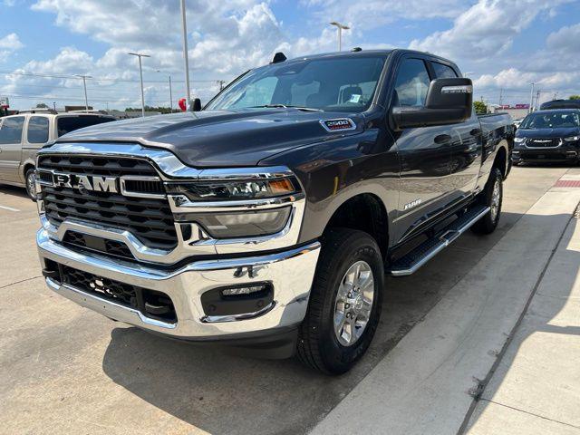 2025 RAM 2500 BIG HORN CREW CAB 4X4 6'4' BOX 照片 7