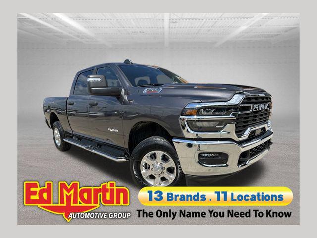 صورة 1 لـ 2025 RAM 2500 BIG HORN CREW CAB 4X4 6'4' BOX