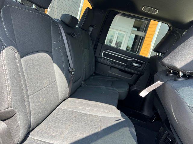 2025 RAM 2500 BIG HORN CREW CAB 4X4 6'4' BOX — миниатюра 27