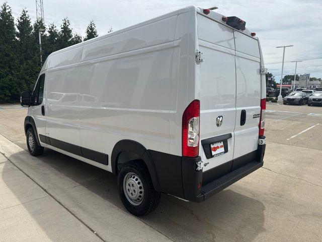 2025 RAM PROMASTER 2500 TRADESMAN — фото 9