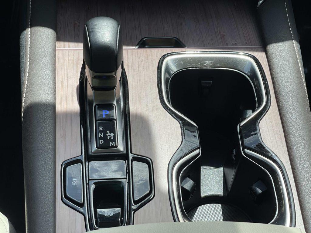 صورة مصغرة 15 لـ 2023 Lexus RX 350 PREMIUM