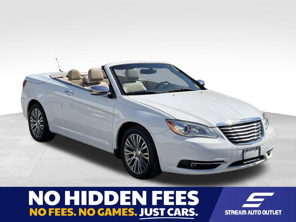 2013 Chrysler 200 Limited