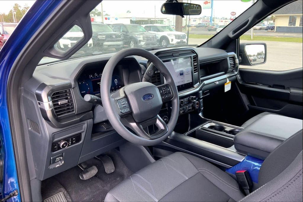 FORD F-150 STX - 8