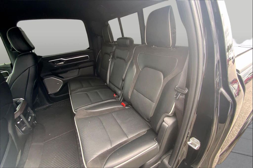 2026 RAM 1500 LARAMIE — миниатюра 21