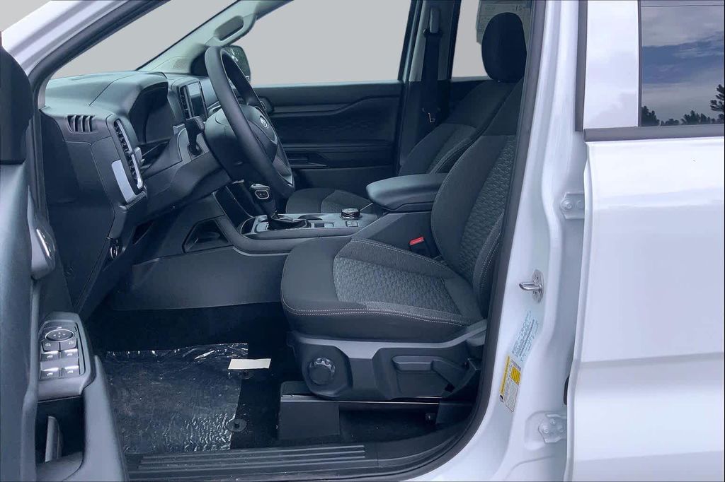 صورة 9 لـ 2026 FORD RANGER XL