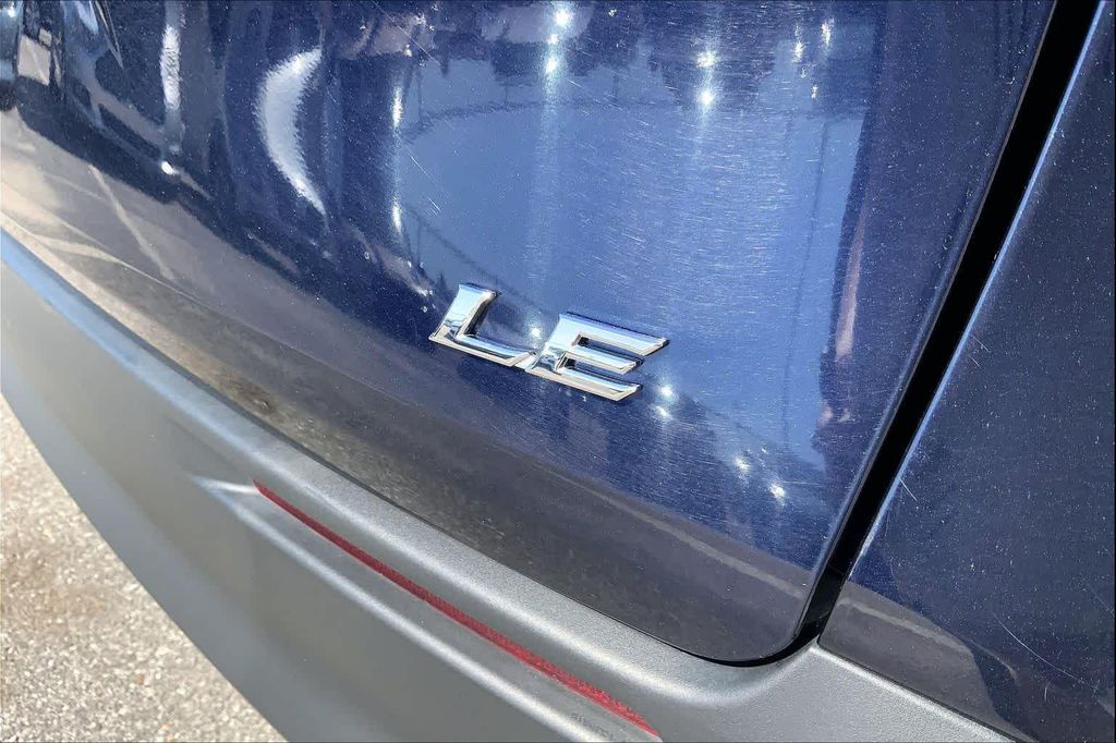 TOYOTA SIENNA - 10