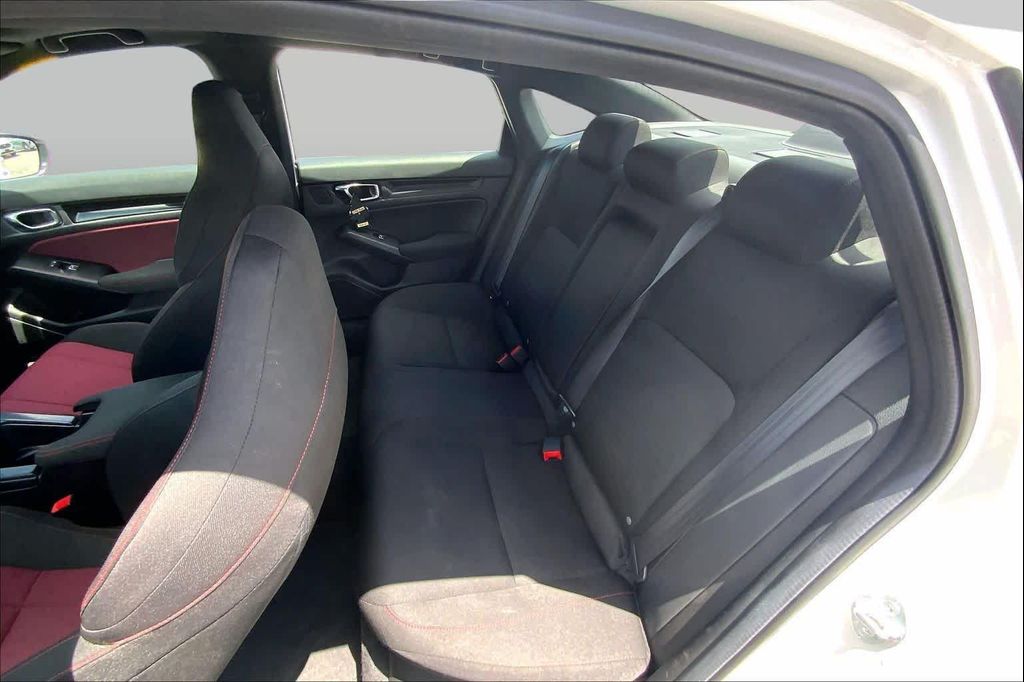 صورة مصغرة 21 لـ 2025 Honda CIVIC SI BASE