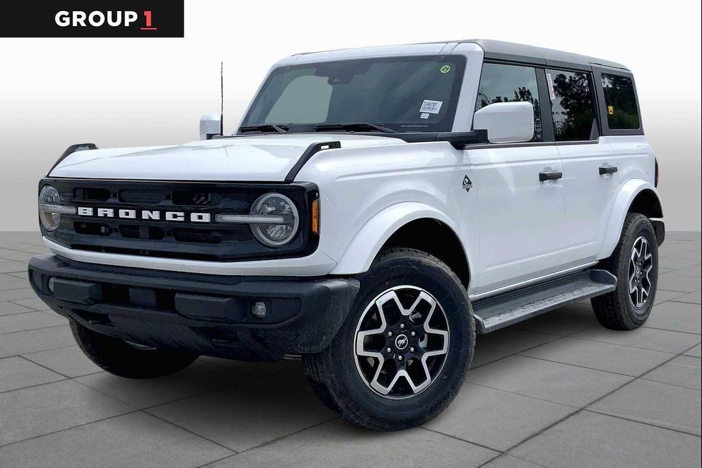 New 2026 Ford Bronco Outer Banks