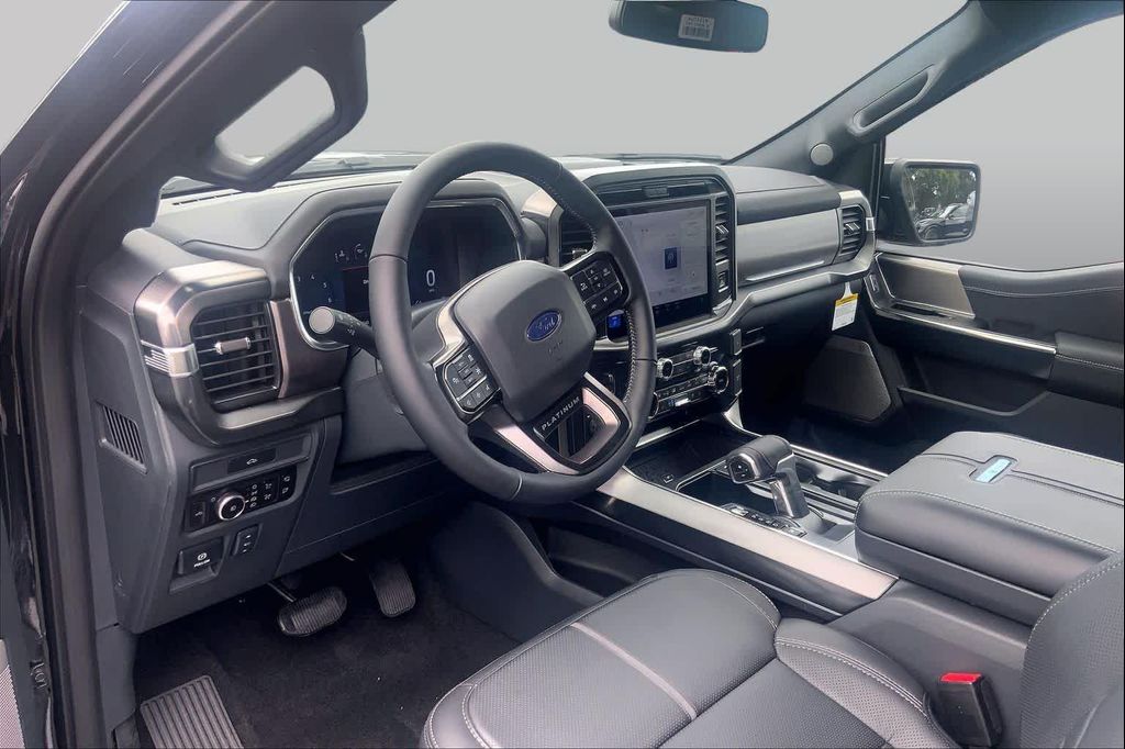 صورة 8 لـ 2026 FORD F-150 PLATINUM