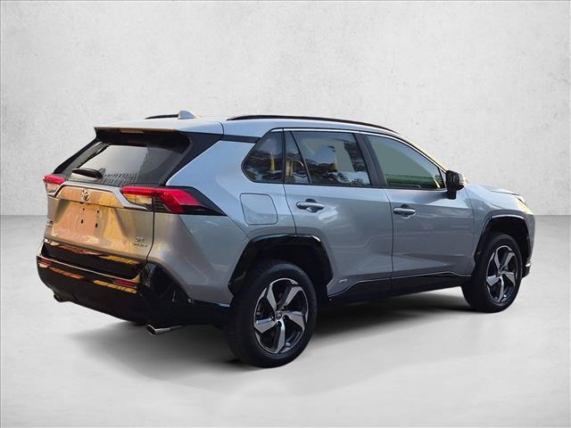 2025 Toyota RAV4 HYBRID SE photo 5