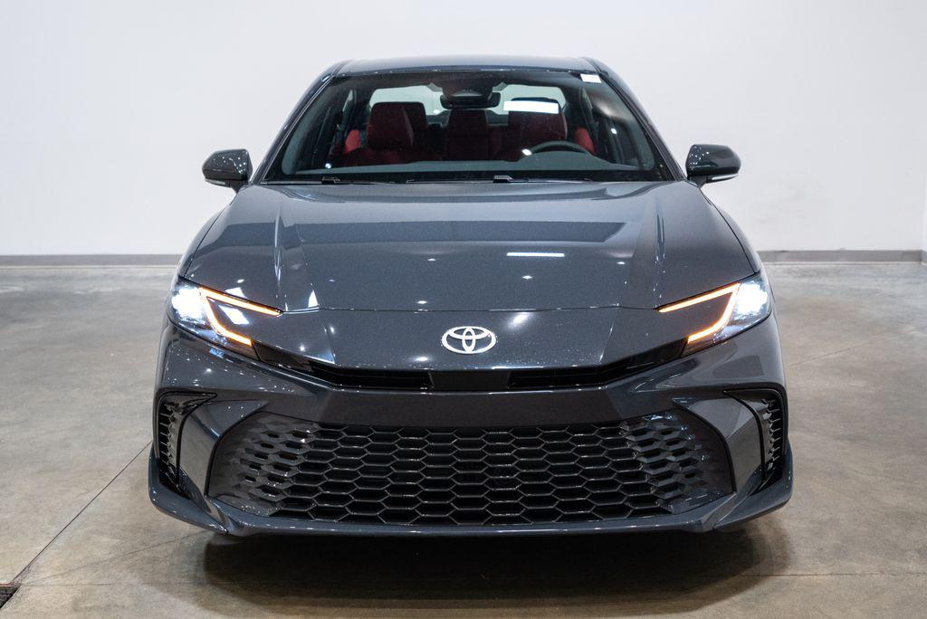 TOYOTA CAMRY - 2