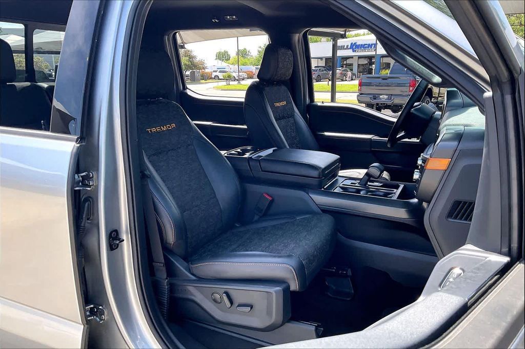 FORD F-150 TREMOR - 9