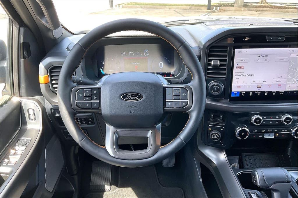 FORD F-150 TREMOR - 6