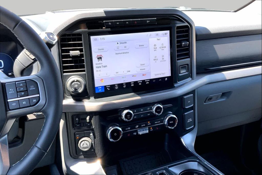 2024 FORD F-150 XLT — фото 7