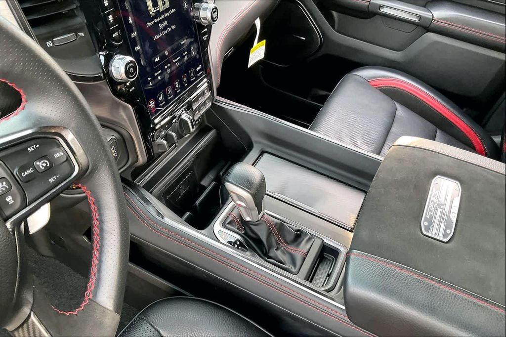 صورة مصغرة 16 لـ 2021 RAM 1500 TRX
