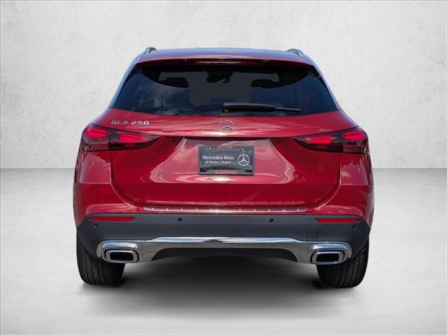 MERCEDES-BENZ GLA-CLASS - 8