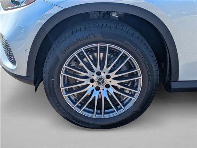 MERCEDES-BENZ GLC - 9