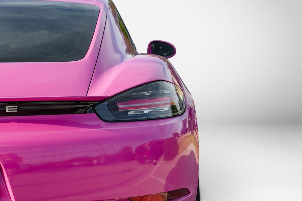 2022 Porsche 718 CAYMAN — миниатюра 51