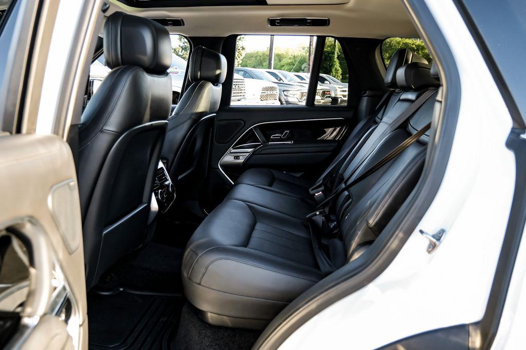 2022 LAND Rover RANGE ROVER P400 SE — фото 34