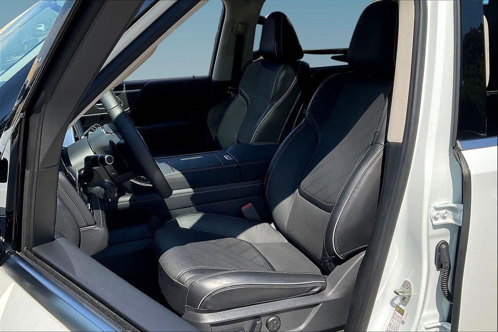 صورة مصغرة 20 لـ 2026 Infiniti QX80 LUXE