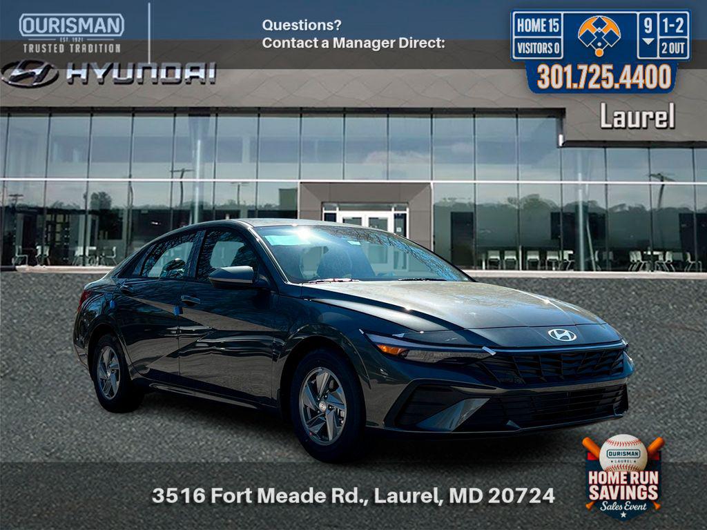 New 2026 Hyundai ELANTRA SE